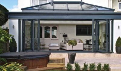 Aluminium Sliding Folding Door 6 Panel Vistafold - Image 5