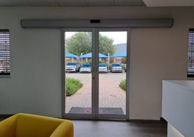 Effortless and Automated Aluminium Sliding Door System