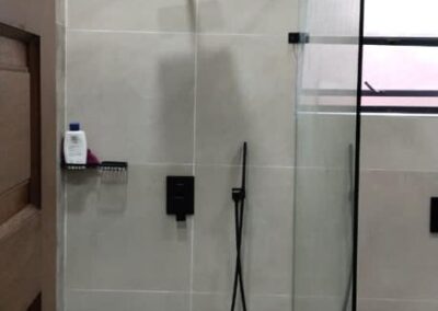 Sleek and Minimalist Shower Enclosure