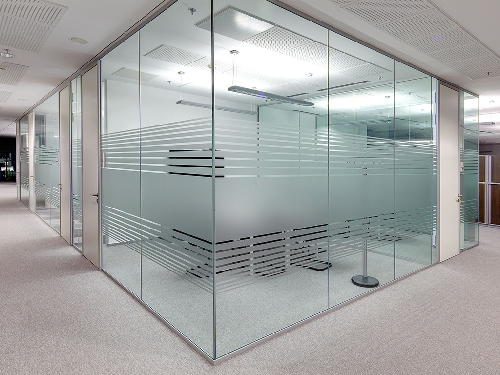 Frameless_Systems